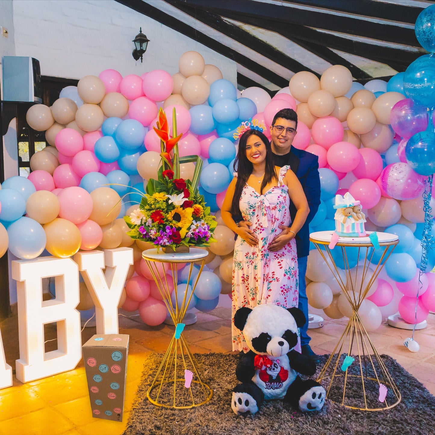 CARTON À CONFETTIS FILLE TÉLÉCOMMANDÉ POUR GENDER REVEAL PARTY